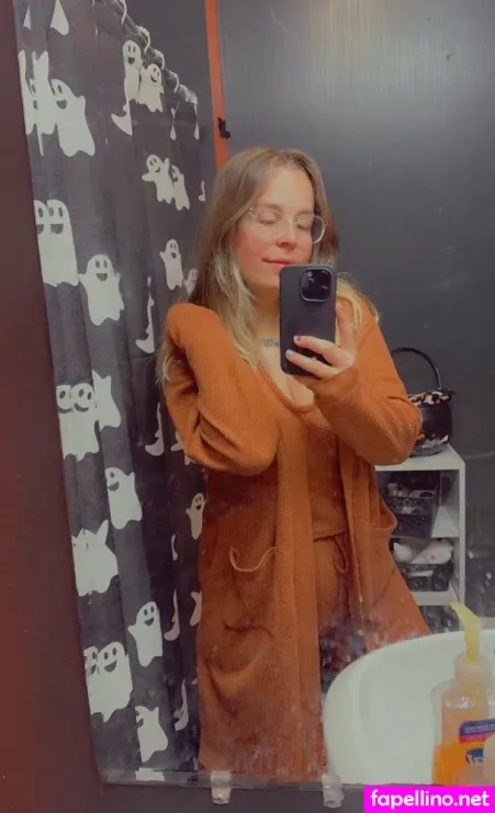 Creepypeachesx OnlyFans Thumbnail #j5ogoapaWH