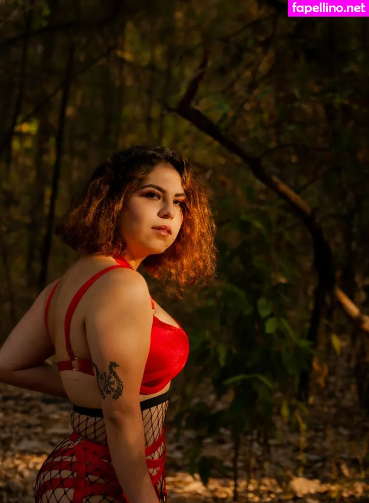 crimson.ghoul.101, crimson_ghoul Nude Leaked OnlyFans Photo #UIuj8Wfx4B