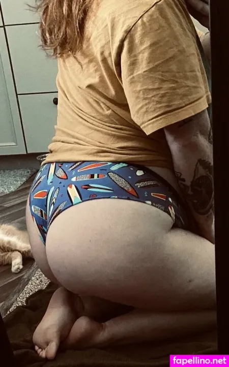 Crimsoncalifox OnlyFans Thumbnail #f0UUOqYHMr