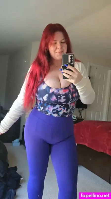 Crimsoncurves9 OnlyFans Thumbnail #vOZBcU0tyo