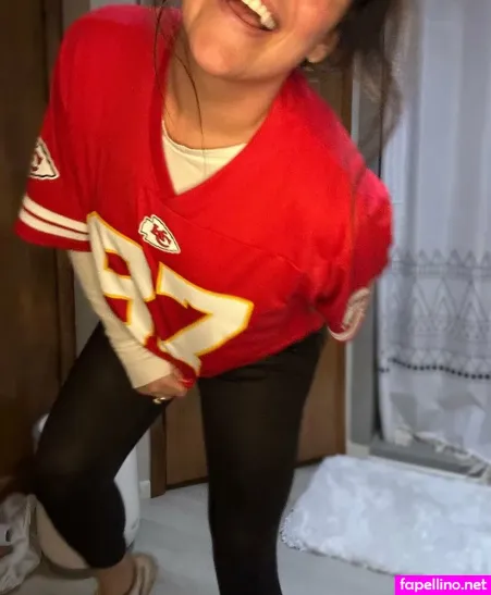 Crimsonmusewildfrisson OnlyFans Thumbnail #WBAPTpVhcQ