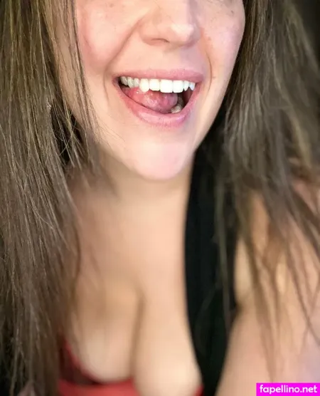 Crimsonmusewildfrisson OnlyFans Thumbnail #gN15H5gcaH