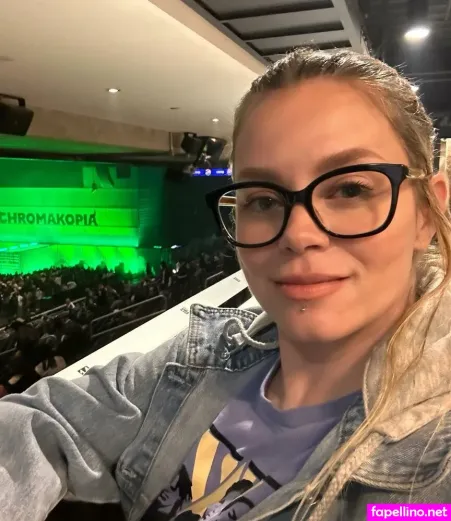 Crinkleluvin Asmr OnlyFans Thumbnail #A6rDG1zmwV