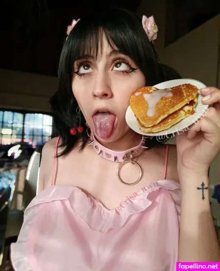 Crisa Uwu 2 Main Profile Photo
