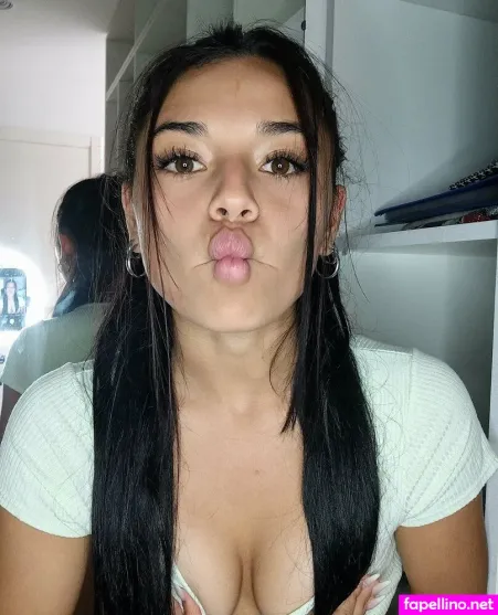 Crisalonsoo OnlyFans Thumbnail #zJKkBWR4fi
