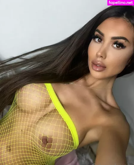 Crisdolll OnlyFans Thumbnail #HzxFDeWcx1