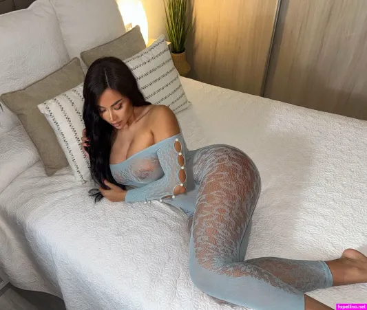 Crislauu OnlyFans Thumbnail #SNqRV0cYr1