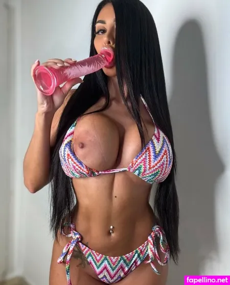 Crislauu OnlyFans Thumbnail #T5rLL1rUoD