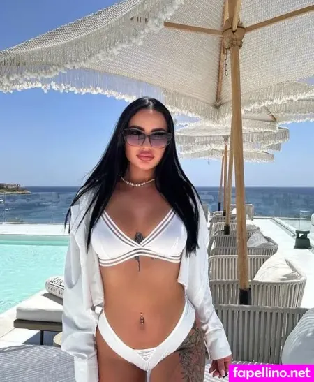 Crissbrunettevip OnlyFans Thumbnail #odLGlHaEd5