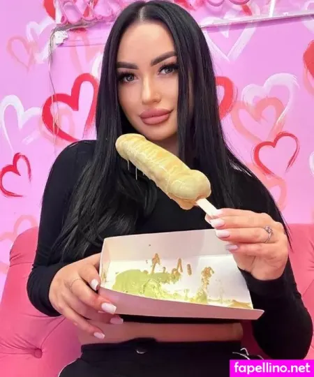 Crissbrunettevip OnlyFans Thumbnail #yVNQvGkrRw