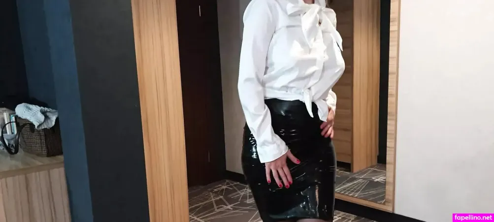 Crissy G OnlyFans Thumbnail #IihBHbP8Gz