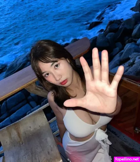 Cristaluxx OnlyFans Thumbnail #GaMf4HaGqS