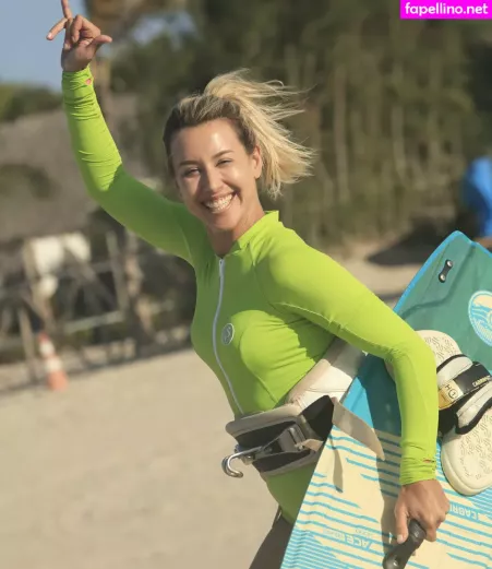 Cristiane Dias OnlyFans Thumbnail #OgvIXFPKLL