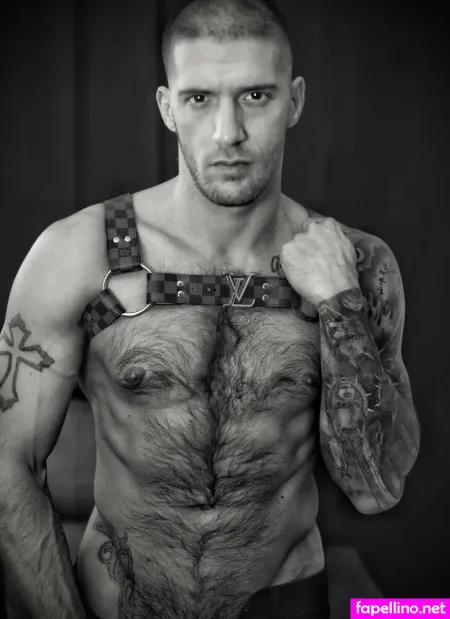 Cristiansuescun OnlyFans Thumbnail #0ImALmMsdJ