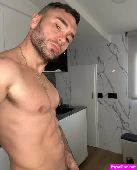 Cristiansuescun OnlyFans Thumbnail #GelutKL0sf