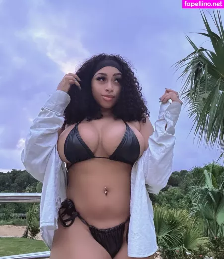 Cristina Celi 1 OnlyFans Thumbnail #s8QsVB2ajR