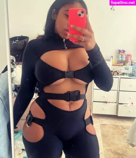 Cristina Celii OnlyFans Thumbnail #2LaUv59bNc