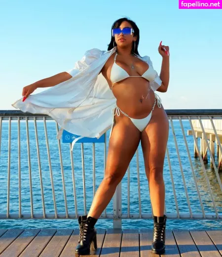 Cristina Celii OnlyFans Thumbnail #I2iny1jZQ3