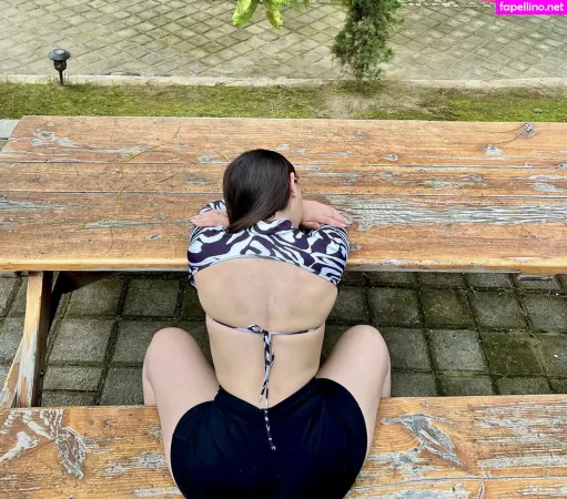 Cristina Iniguez OnlyFans Thumbnail #0me2uVWaas