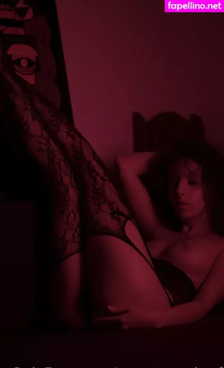 Cristina Maria OnlyFans Thumbnail #FqhJO1NMR9
