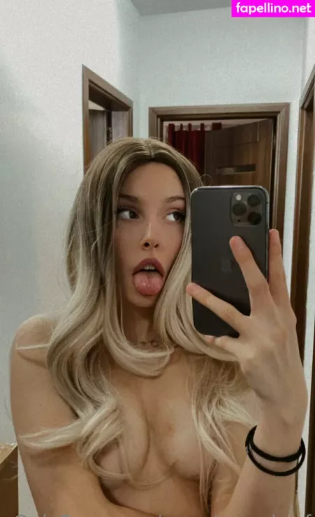 Cristina Maria OnlyFans Thumbnail #Ltknw8SylE
