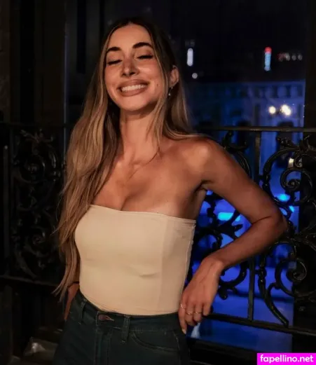 Cristina Mariani OnlyFans Thumbnail #RSwd8jXs8B