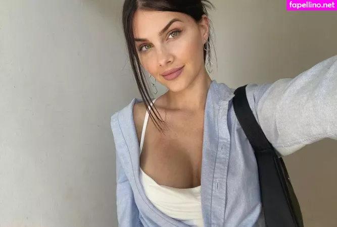 Cristina Picazo OnlyFans Thumbnail #CnLu6OR0mD