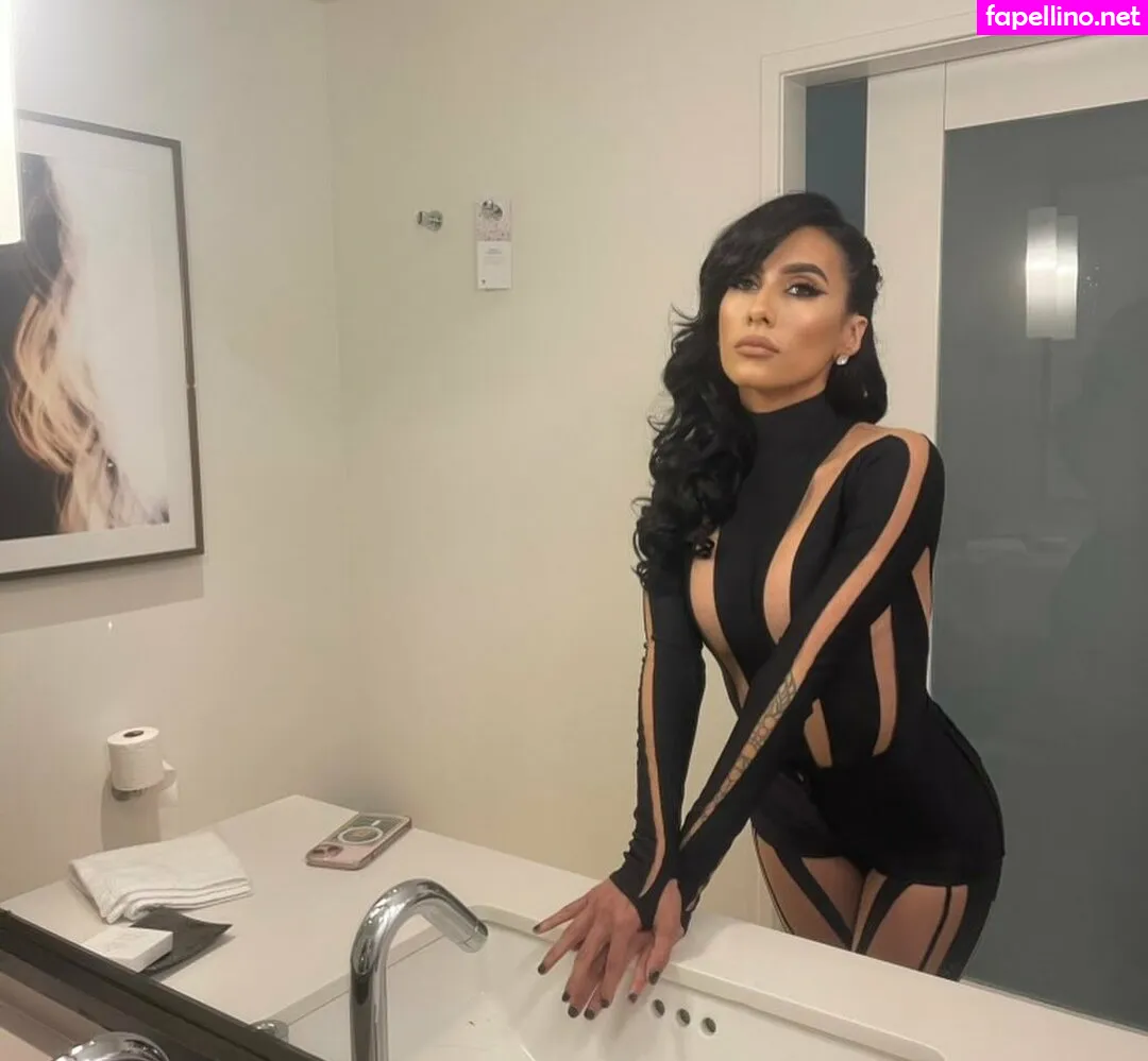 Vee, cristinavox Nude Leaked OnlyFans Photo #fqYcLUUbTx