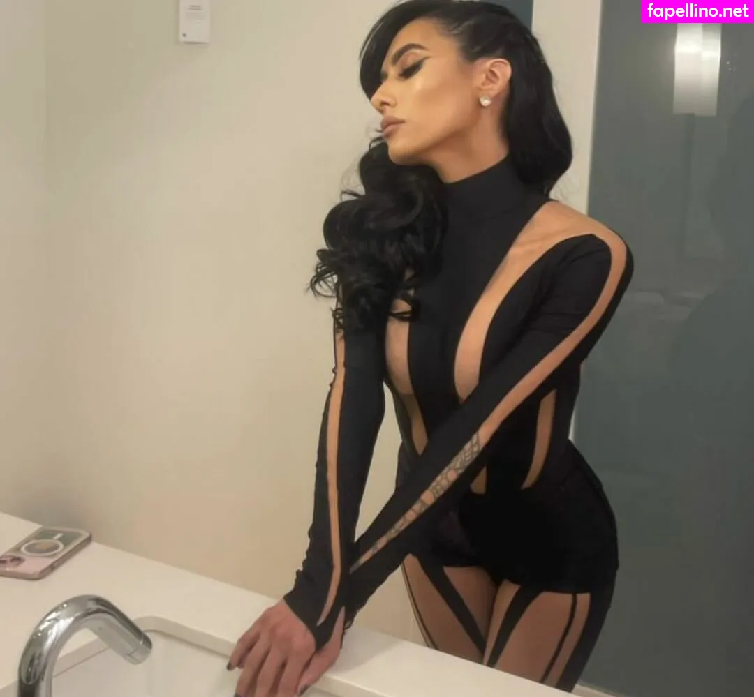 Vee, cristinavox Nude Leaked OnlyFans Photo #zPNZEVkrTg