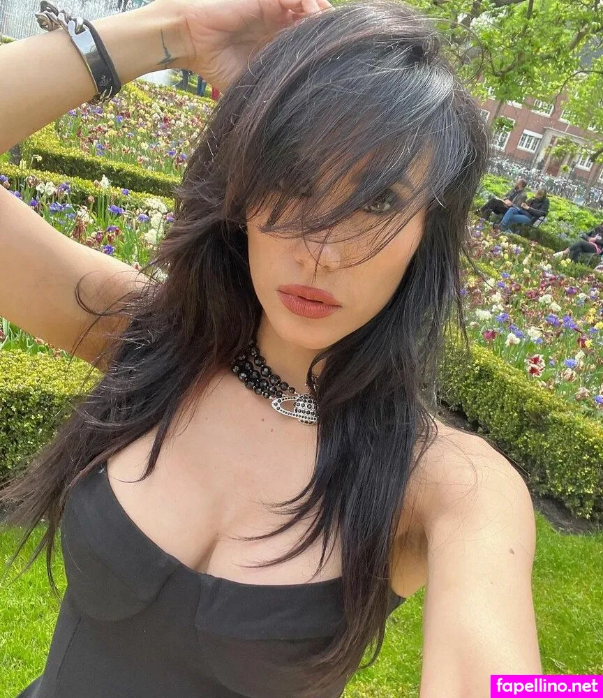 CristinaVee, cristinavox Nude Leaked OnlyFans Photo #P16vqMwdfV