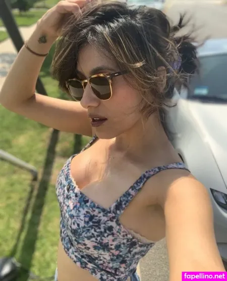 Cristina Vee Valenzuela OnlyFans Thumbnail #i7dJ3ugpif