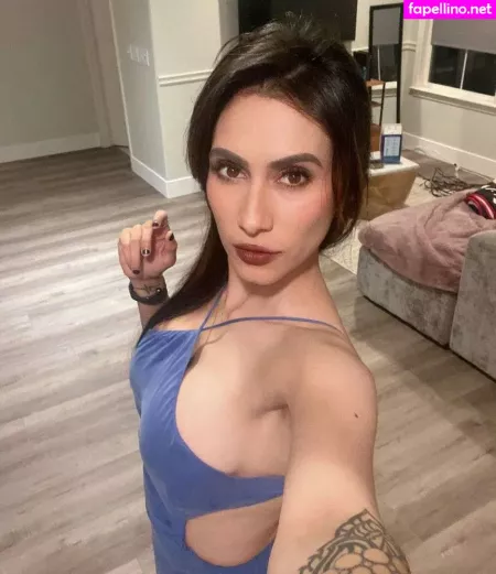 Cristina Vee OnlyFans Thumbnail #5CrzKcOtqD