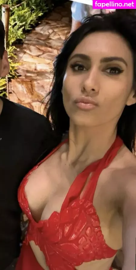 Cristina Vee OnlyFans Thumbnail #sC7mGbHKYk