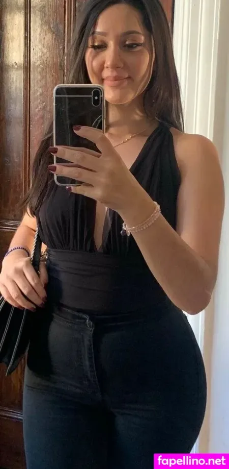 Cristinabbx OnlyFans Thumbnail #wY3yQJLrQ0