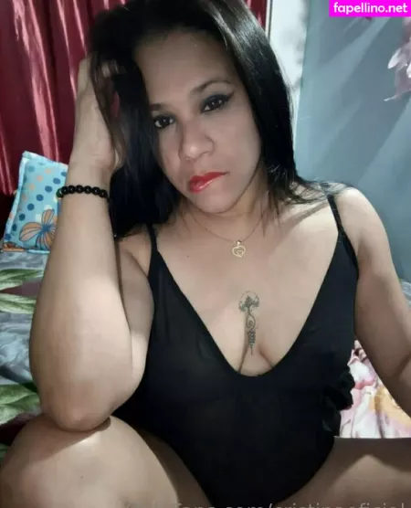 Cristinaoficial OnlyFans Thumbnail #dyMOadMRVj