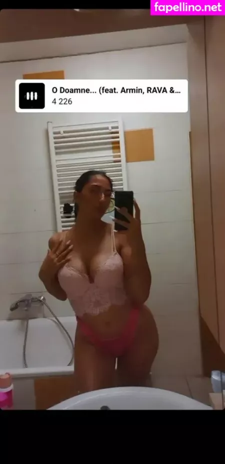 Cristinutza18 OnlyFans Thumbnail #HhsEVQOFDH