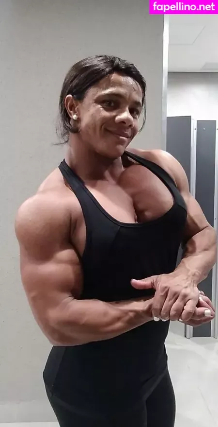 Cristtina43 OnlyFans Thumbnail #hBKS92oCnr