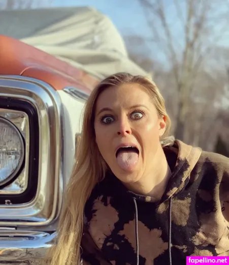 Cristy Lee OnlyFans Thumbnail #80eEyisSOv