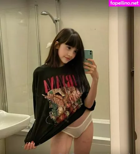 Crln Carolyn OnlyFans Thumbnail #AXZf41qAiq