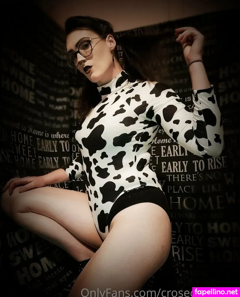 croscreations, crosecreations Nude Leaked OnlyFans Photo #XdrYc5SV1g