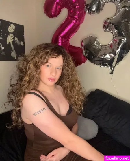 Crossdresser Cutie OnlyFans Thumbnail #KVdpxdDegm