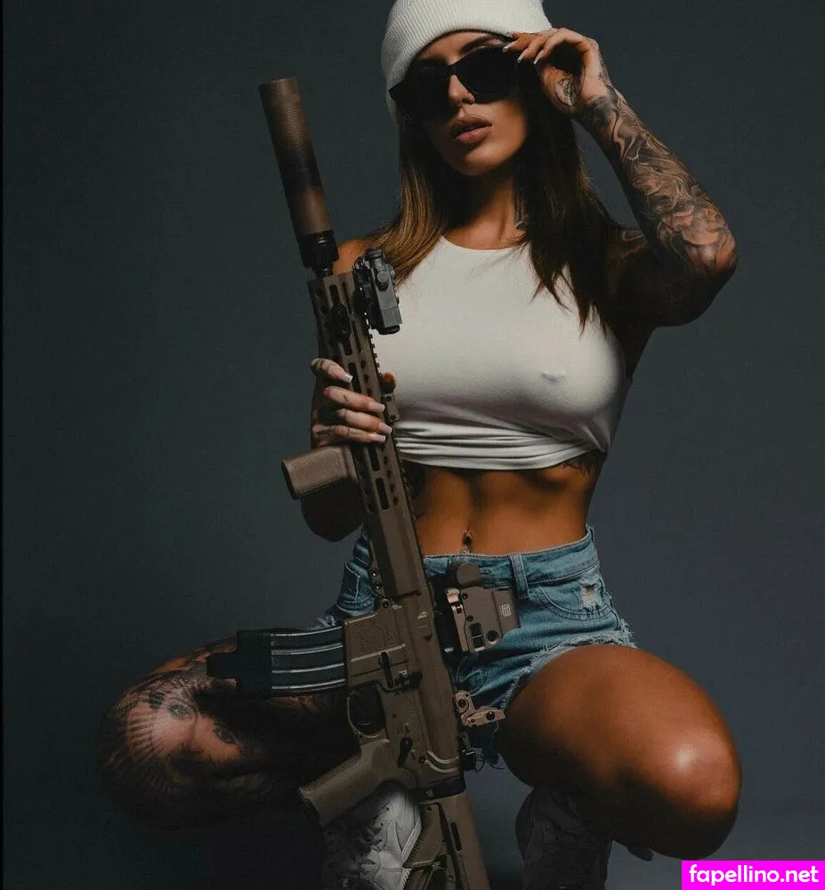 crossmaiheart, maitlandward, papayamaiya Nude Leaked OnlyFans Photo #0RStwdirF6