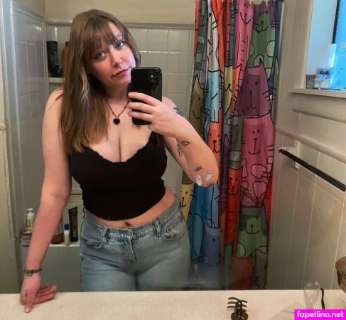 Crowd Tickler OnlyFans Thumbnail #5gNsuiXRMB