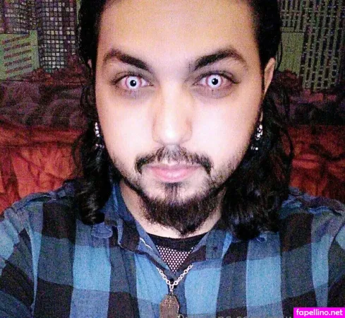 Crowzombie OnlyFans Thumbnail #4WtTQ8Pdmj