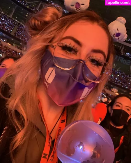 Crybbyrain OnlyFans Thumbnail #bgd1kRzK81