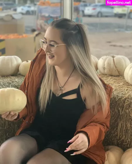 Crybbyrain OnlyFans Thumbnail #wCzCzV6uM1