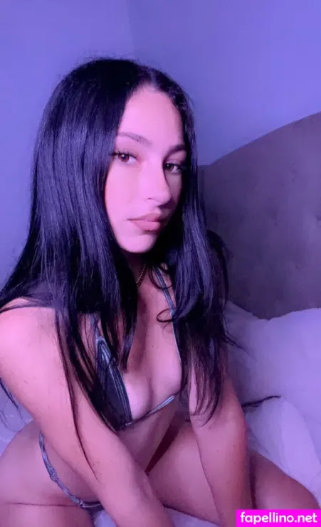 Crybxbee OnlyFans Thumbnail #1KonLa4VhV