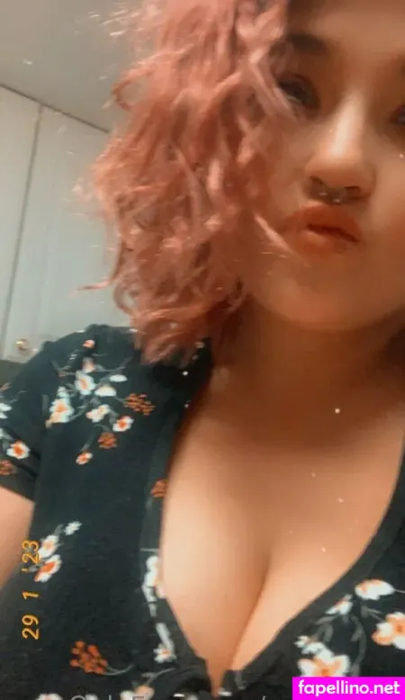 Cryrose24 Main Profile Photo