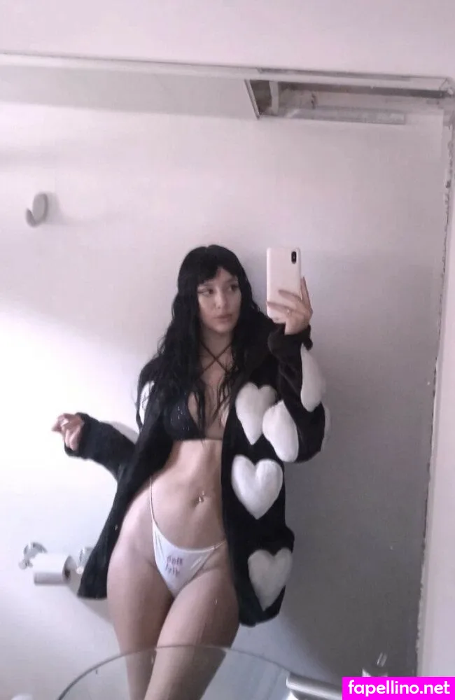 crys.michelle, divinecrystal, divinecrystalof Nude Leaked OnlyFans Photo #6oPOBiP9eH