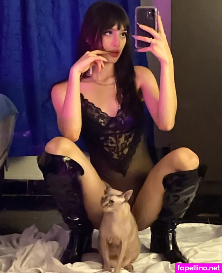 crys.michelle, divinecrystal, divinecrystalof Nude Leaked OnlyFans Photo #kWPHb4Fdm2